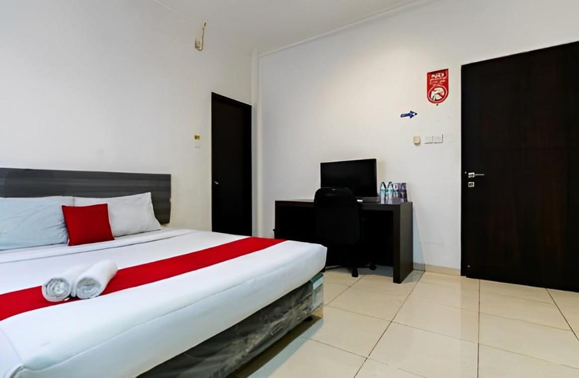 Pondok Inap Shofwa 2 Hotel Surabaya Exterior foto